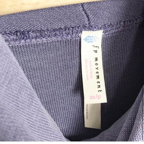 XS Free People Movement sweater - Picture 3 of 3